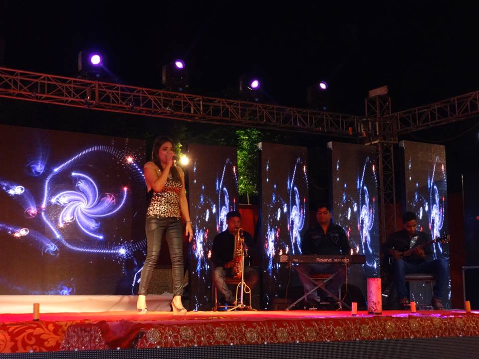 best live band with girl muharraq bahrain