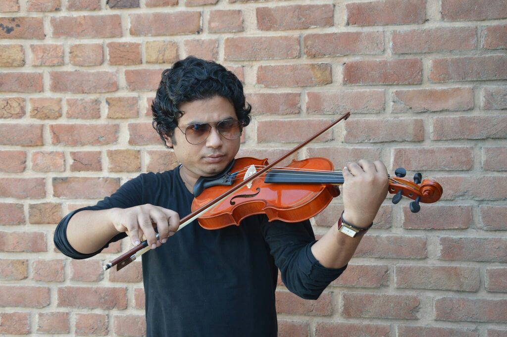 best violin players muharraq bahrain